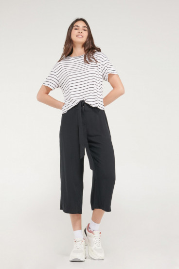 Pantalón culotte con cinturón