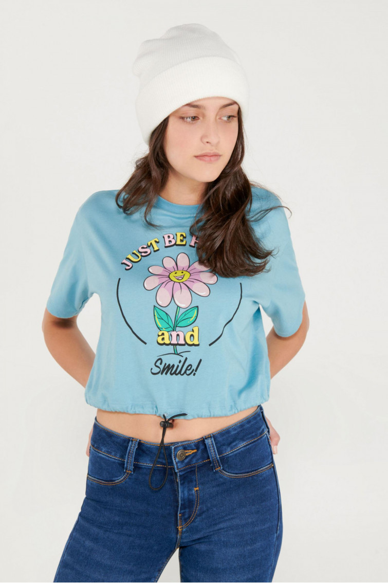 Camiseta manga corta con estampado en frente.