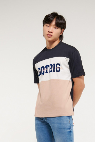 Camiseta manga corta estampado en frente