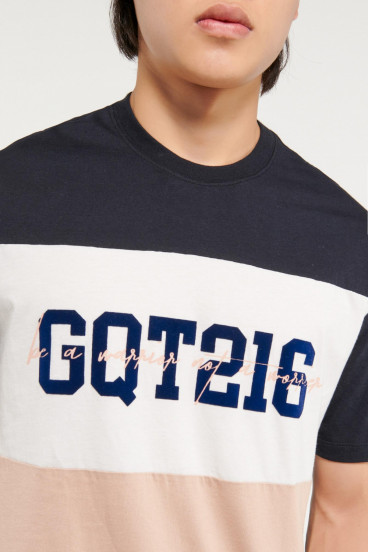 Camiseta manga corta estampado en frente