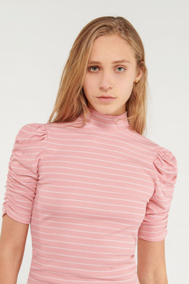 Camiseta, manga corta con recogido en rayas