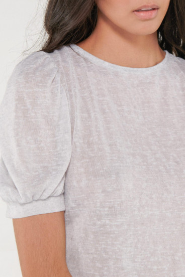 Camiseta chic manga corta con tela importada.