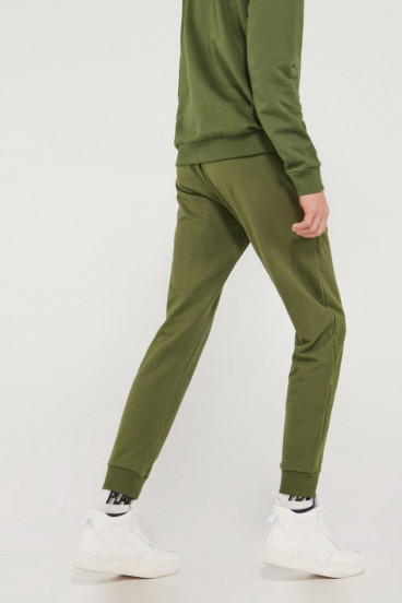Jogger estampado loungewear.
