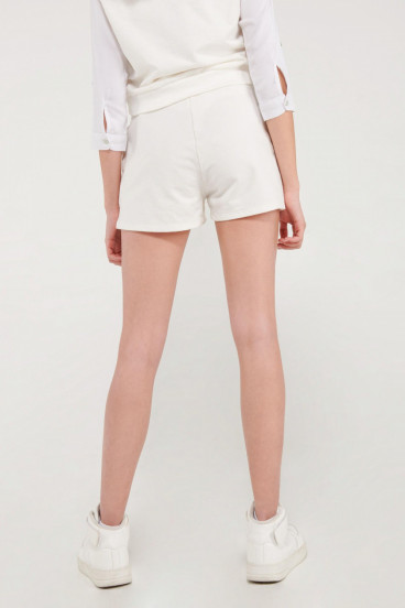 Short con serigrafía college