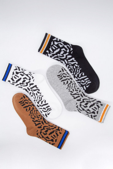 MEDIAS CORTAS CON MOTIVO