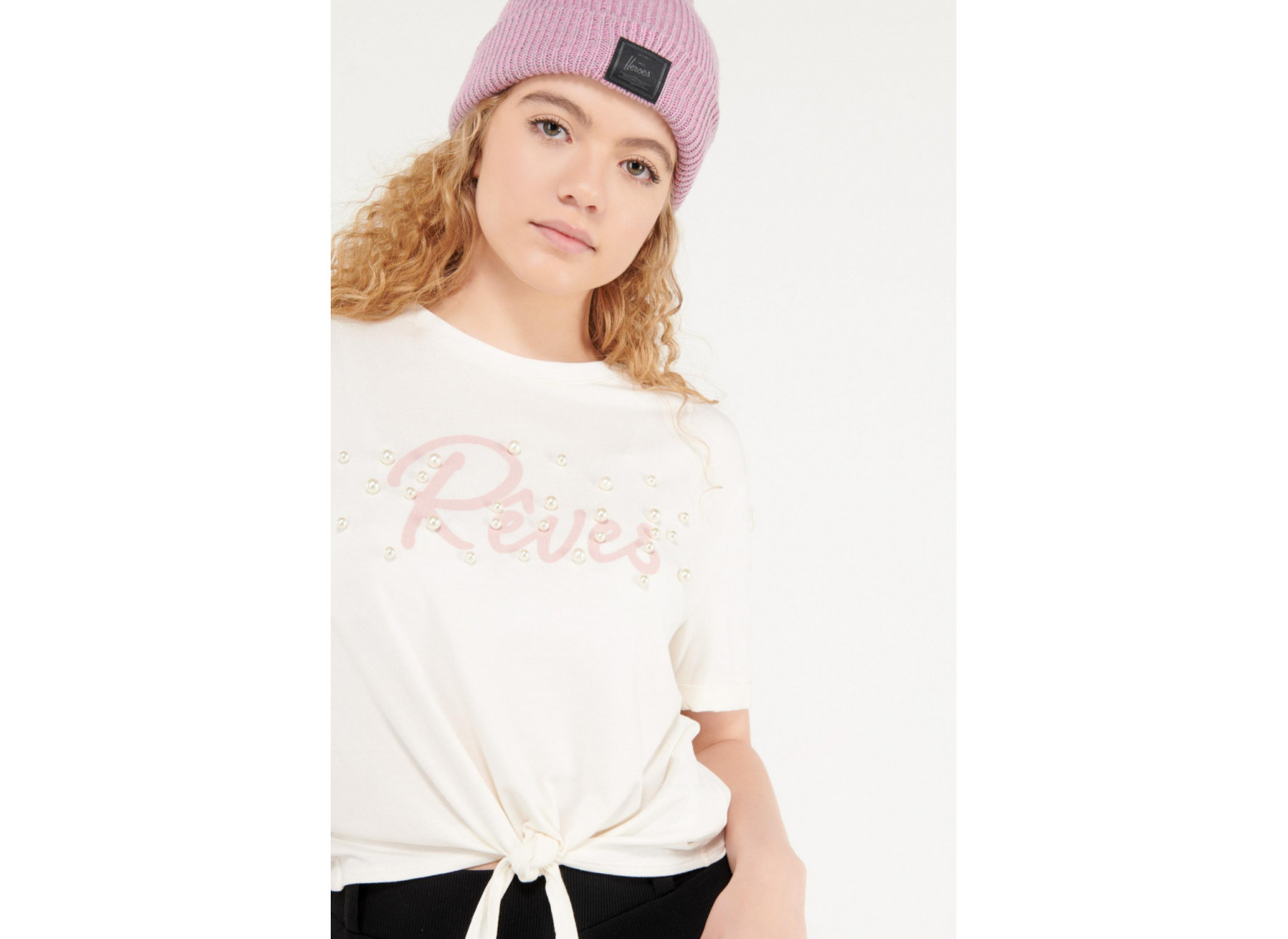 Camiseta manga corta con anudado en frente