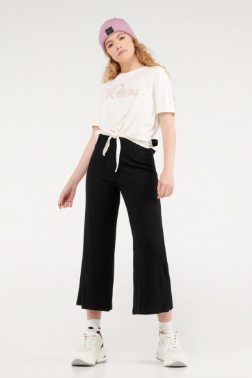 Camiseta manga corta con anudado en frente