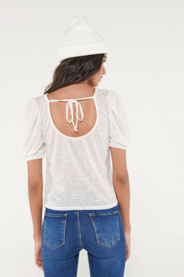 Camiseta chic manga corta con tela importada.