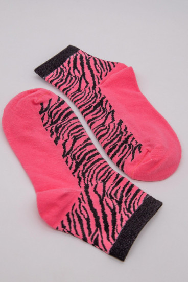 MEDIAS CORTAS CON MOTIVO