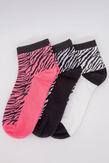 MEDIAS CORTAS CON MOTIVO