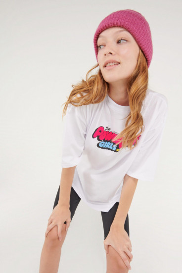 Camiseta manga corta, con estampado en frente y espalda.