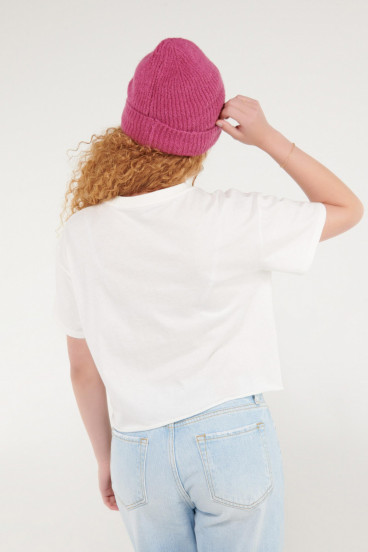 Camiseta manga corta con estampado en frente.