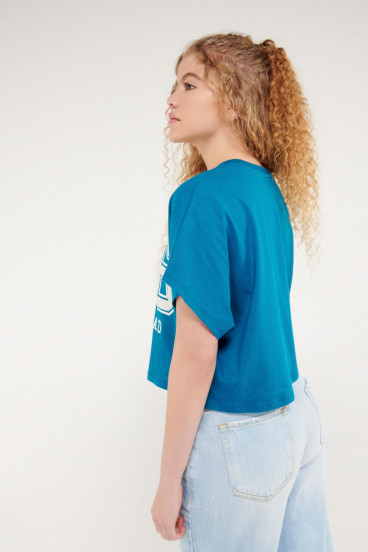 Camiseta manga corta con estampado en flock en frente.