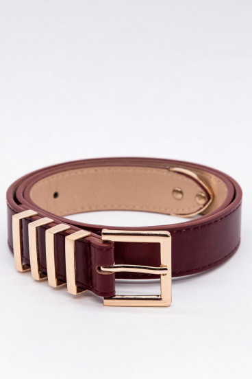 Cinturón con puntera.