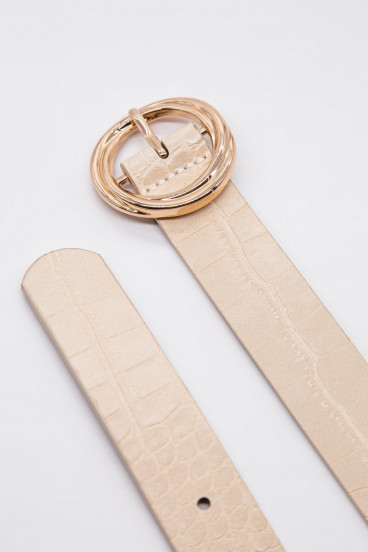 Cinturón hebilla metalica.