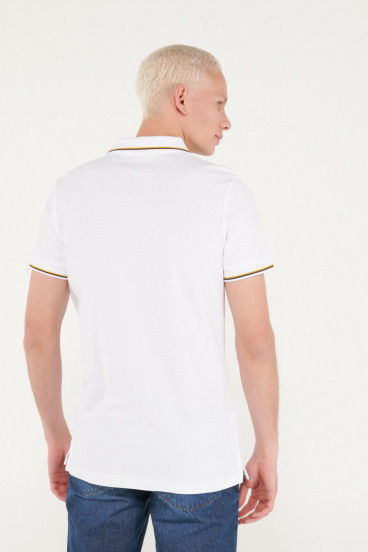 Camiseta polo básica gris, con cuello y puños tejidos