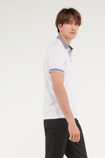 Camiseta Polo unicolor con cuello tejido