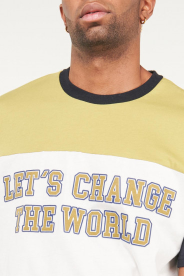 Camiseta manga corta con estampado en frente