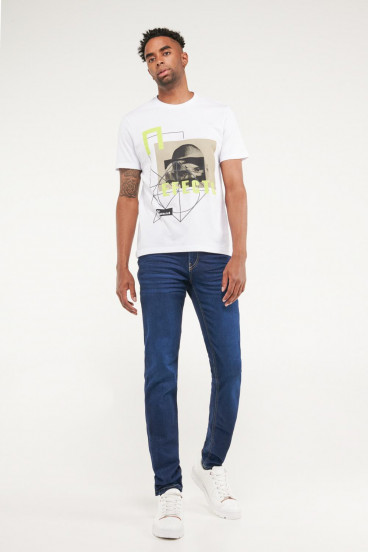 Camiseta básica manga corta con estampado