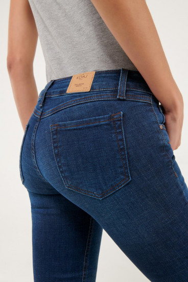 Jean curvy