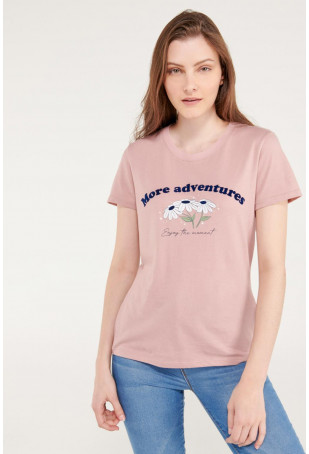 Camiseta cuello redondo, manga corta con estampado