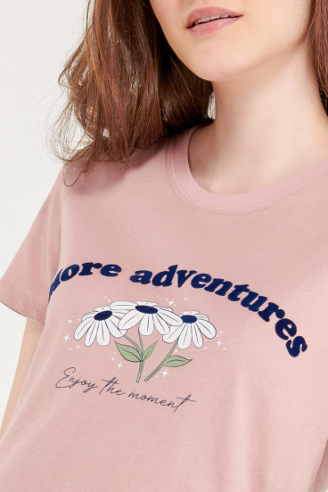 camiseta-cuello-redondo-manga-corta-con-estampado