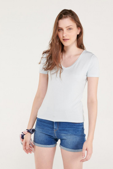 Camiseta básica, manga corta con cuello en V
