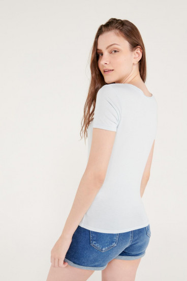 Camiseta básica, manga corta con cuello en V