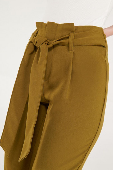 Pantalón paperbag cinturon