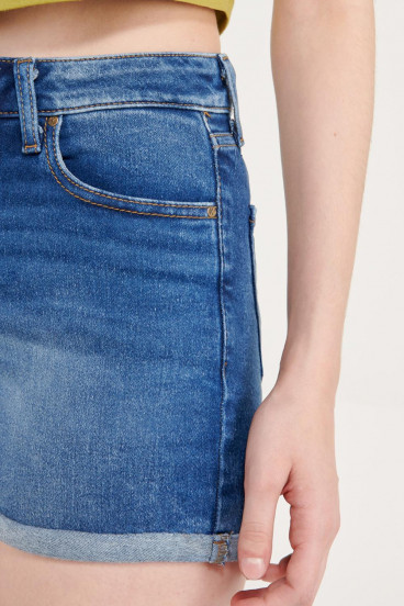 short-denim-tiro-medio