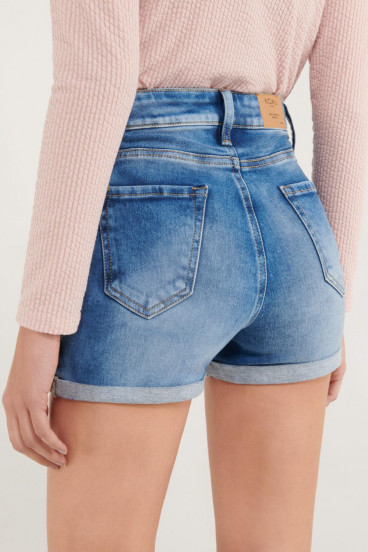 Short denim tiro medio