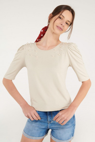 Camiseta unicolor con perlas, chic.