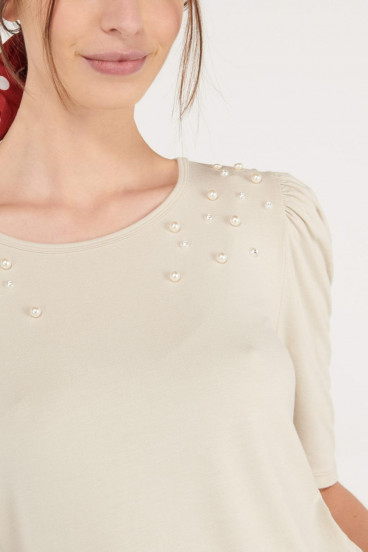 Camiseta unicolor con perlas, chic.