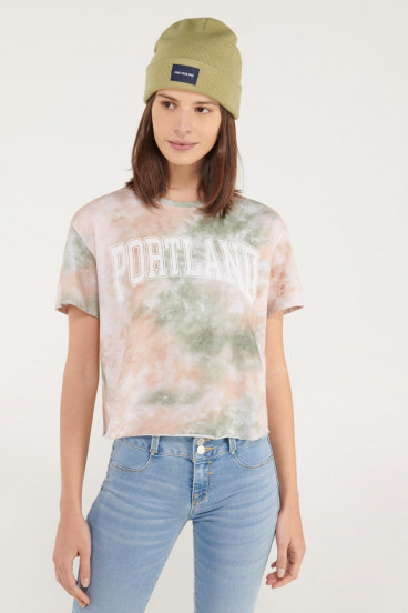 Camiseta manga corta y cuello redondo con estampado.