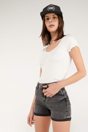 Short denim tiro medio