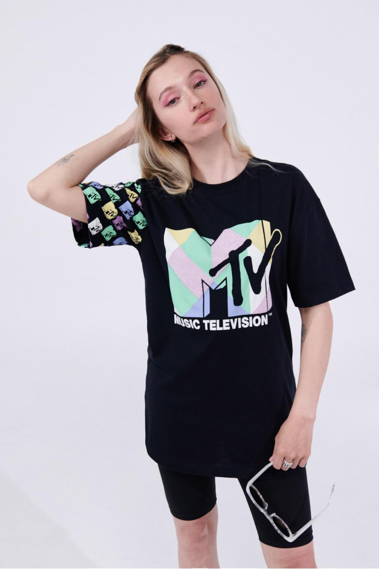 Camiseta manga corta estampada de MTV.