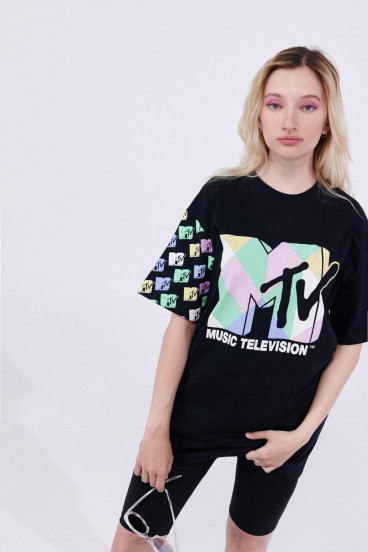 Camiseta manga corta estampada de MTV.