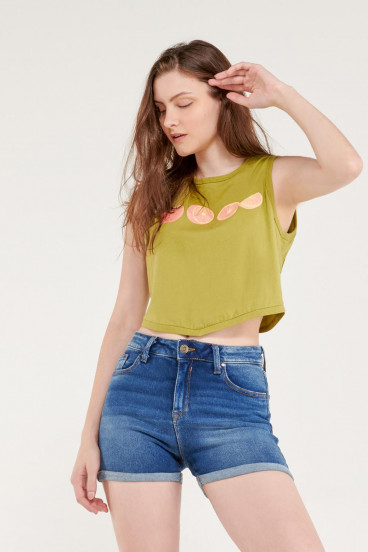 Camiseta sin mangas con estampado.