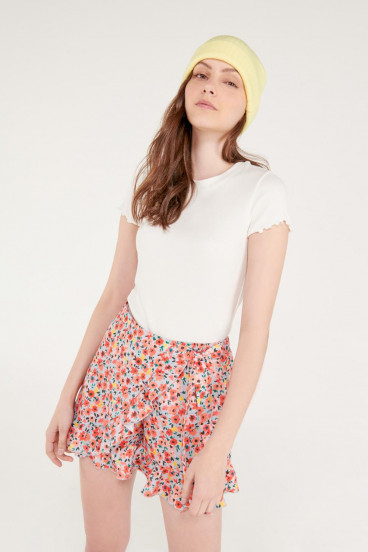 Camiseta para mujer manga corta unicolor.