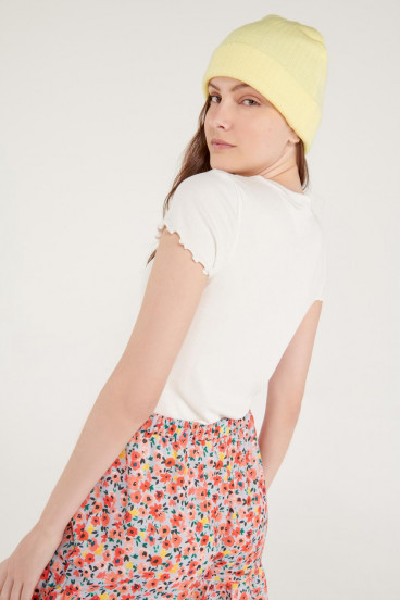 Camiseta para mujer manga corta unicolor.