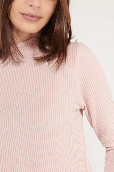 Camiseta chic manga larga con tela importada.