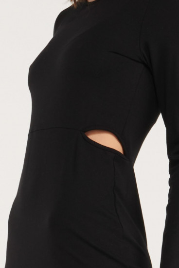 Vestido chic manga larga unicolor.