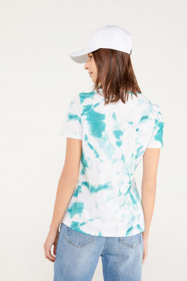 Camiseta manga corta con estampado en frente.