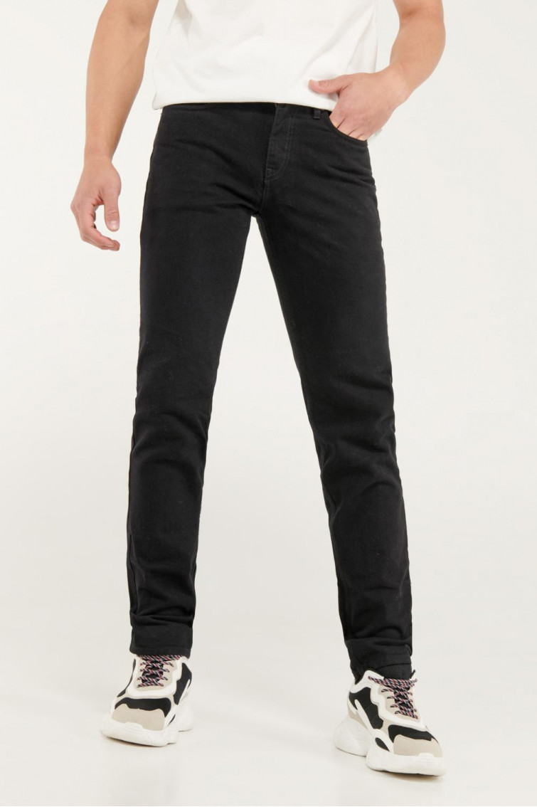 Jean slim rigido