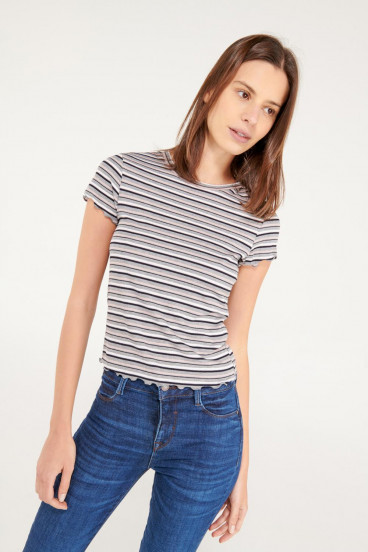 Camiseta cuello redondo para mujer, manga corta en rib.