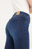 Jean curvy