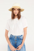 Blusa cuello Bordado