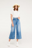 Blusa cuello Bordado