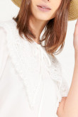 Blusa cuello Bordado