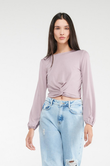 Camiseta manga larga con anudado fijo en frente cintura